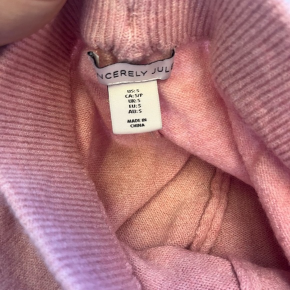 SINCERELY JULES TWO PIECE LOUNGE SET - Picture 10 of 16